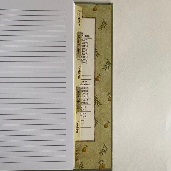 Recipe Keeper with blank recipe cards - Picture 4 of 7